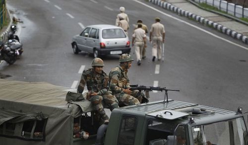 Obeying their American Masters, Pakistan’s Rulers Facilitate the Hindu State’s Occupation of Kashmir
