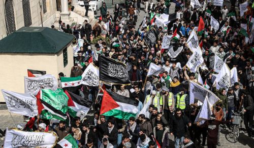 The People of Syria&rsquo;s Demonstrations in Support of the Prisoners and Al-Aqsa Reveal the Deep Roots of Islam in their Hearts