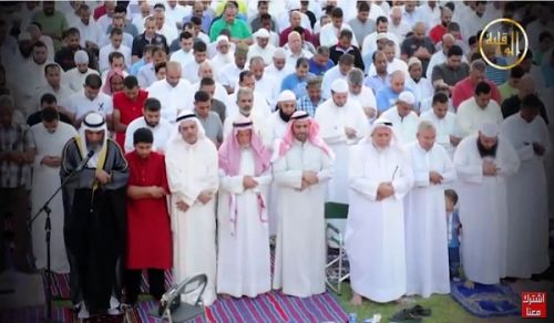 Eid al-Fitr &quot;Prayer for the prisoners in the prisons of tyrants&quot;