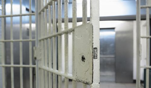 Let the Prisoner Exchange Deal End the War in Yemen