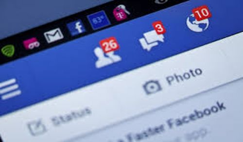 Capitalism Exploits Youth’s Consumerism in the Social Media