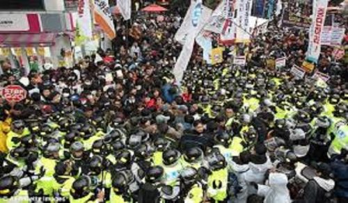 Will the G20 Summit Protests Really Change Anything?