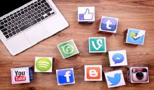 The Age of Social Media: The Unveiling of Lies
