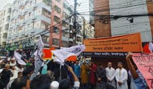 It is due to the Betrayal of the Agent Rulers of the Muslim World that the Two Monsters of America - the Jewish entity in the Arab Lands and the Hindutva India in South Asia - are showing their Audacity to Violate the Sovereignty of the Muslim lands