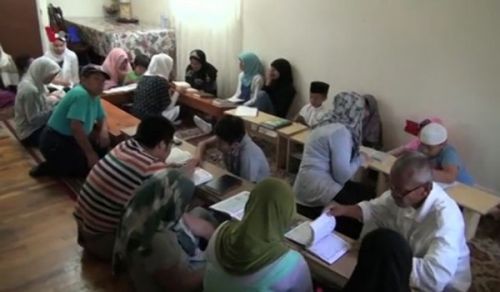 English republika: HT launches international campaign to woo Muslim youth
