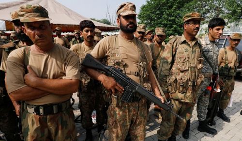 Which Honored Brigade of the Pakistan Army Will Earn the Pleasure of Allah (swt) By Being the First to Smash the Jaw of the Indian General Who Celebrates Peace on the Line of Control?