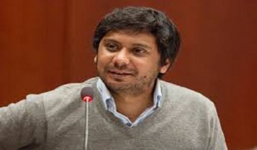 Pakistani Journalist Reveals Latest Chapter in Government-Army Conflict