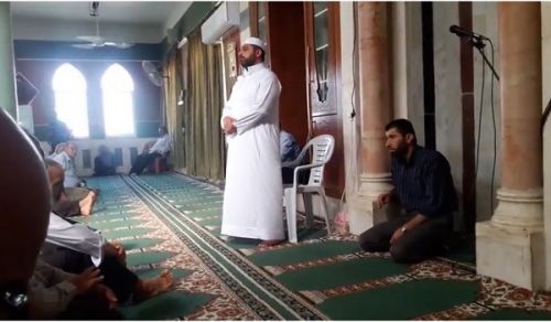 Palestine: Masjid Talk "Arabs in the absence of the Caliphate are as in the Jahilliyah .. Arabs !!"