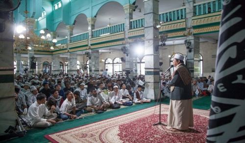 Hizb ut Tahrir / Indonesia Reverberates the Obligation of the Khilafah in the Month of Rajab