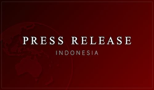 Hizb ut-Tahrir Indonesia members voice their opposition against rising fuel prices