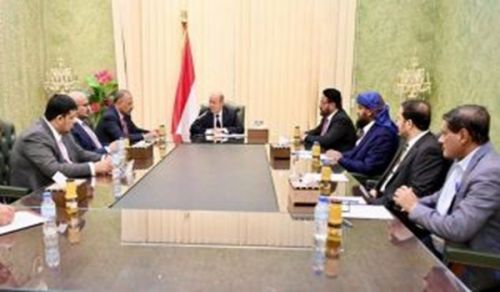 The Actions of the Presidential Leadership Council and Its Government Are Like a Mirage in the Desert, and the Collapse of the Currency is an Eyewitness