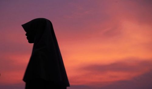 To Every Muslim Woman: Is There any Reward for Goodness Other than Goodness?