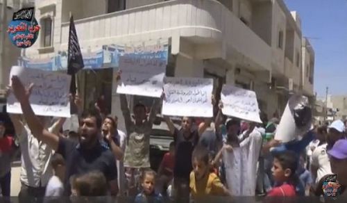 Wilayah Syria: Stand in Dana to condemn the Manbej Massacre