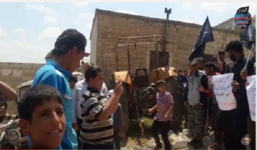 Wilayah Syria: Demonstration in town of Bardaqli village against the fighting factions Al-Ghouta