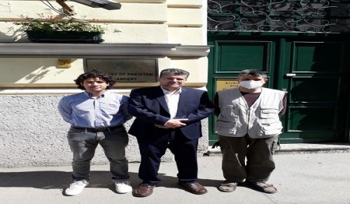 Visit to the Pakistani Embassy in Vienna to Demand the Immediate Release of Engineer Naveed Butt!