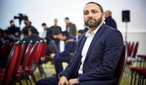 A Reply to What was Published in Het Parool Newspaper: &quot;Moroccan Boys Do Not Need Protection&quot;