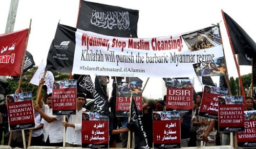 Indonesia: Protests #StopRohingyaGenocide