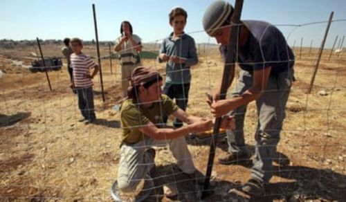 The Tightening Grip of the Jews on the West Bank Is a Systematic Policy of Displacement