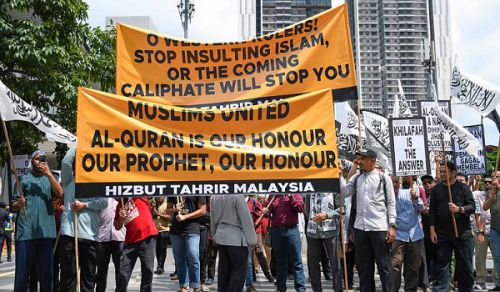 Malaysia Special Report on the Protest and Handing Over of Memorandum to Swedish and Dutch Embassy