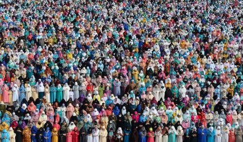 Ramadan, Political Uproar, and the Crown of Obligations