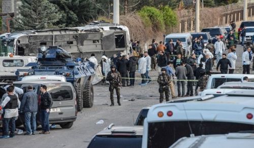 Q &amp; A: What is behind the bombings taking place in Turkey?