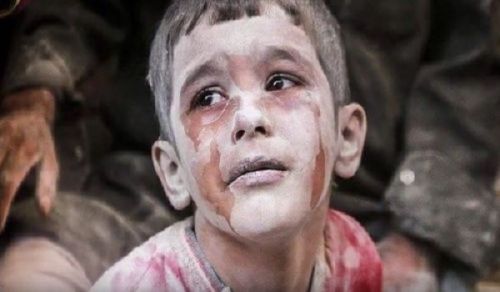 Britain: Demonstration victory for Aleppo in front of the Syrian Embassy