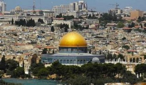 America, the Enemy of Islam and Muslims, Officially Recognizes Jerusalem as the Capital of the Jewish entity