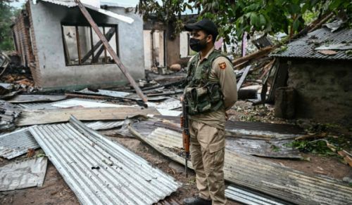 How Did the Leadership of Pakistan Squander Its Dignity Before India and Trump?!