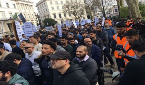Hizb ut Tahrir Britain Demonstrated in Front of the Turkish Embassy Calling for Struggle and Sacrifice for Palestine