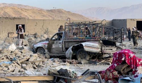 The Dissection of a Wounded Body: The Expulsion of Refugees at the Eastern Frontiers of the Muslim Ummah