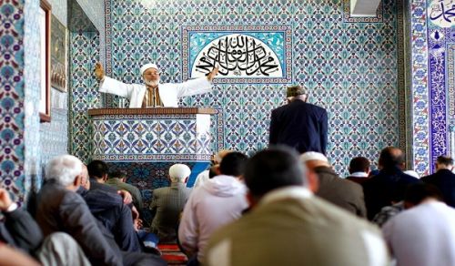 The Arabic Language is the Ummah’s Connection to its Deen