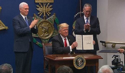 The Plan behind the Apparent Madness of Trump’s Decisions in the White House