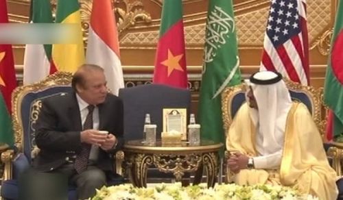 Pakistan's Rulers Confirm that their Qibla is the White House, instead of the House of Allah (swt)
