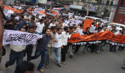 Hizb ut-Tahrir Bangladesh Expressed Gratitude to Allah (SWT) as Ten Members and Activists of the Party Arrested in Rajshahi are Released