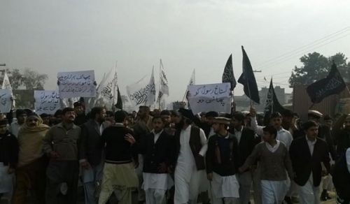 Hizb ut Tahrir Wilayah Pakistan Demonstrates across the Country to Protect the Honor of RasulAllah (saaw) O Pak Army! Avenge RasulAllah (saaw) and Expel French Ambassador