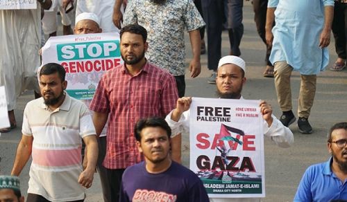 The Spontaneous Participation of Hundreds of Thousands of People in the Programs for the Muslims of Gaza is a Shining Example of the Unity and Revival of the Muslim Ummah