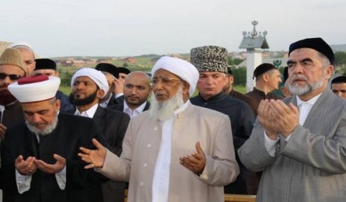 Mufti of Chechnya Calls for the Division of the Islamic Ummah!