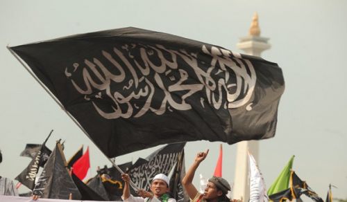 The Only Path to Become the &quot;Ummah of Wasat&quot; is the Reestablishment of the True State of Islam, the Khilafah, which was Abolished on 28th Rajab 1342 Hijri