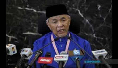 UMNO&rsquo;s Grand Collaboration: Unity, Survival, or Political Recycling?